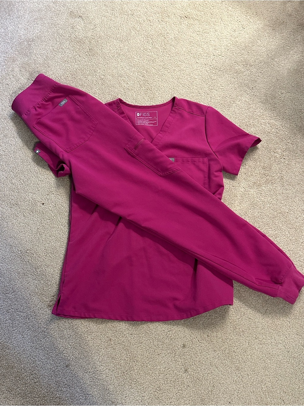 Figs Women’s Scrub Top in Magenta